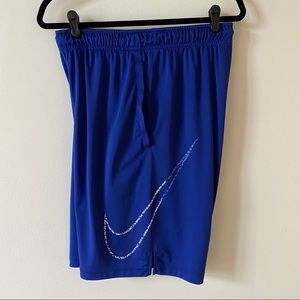 Nike Dri-Fit Basketball Shorts - Size L